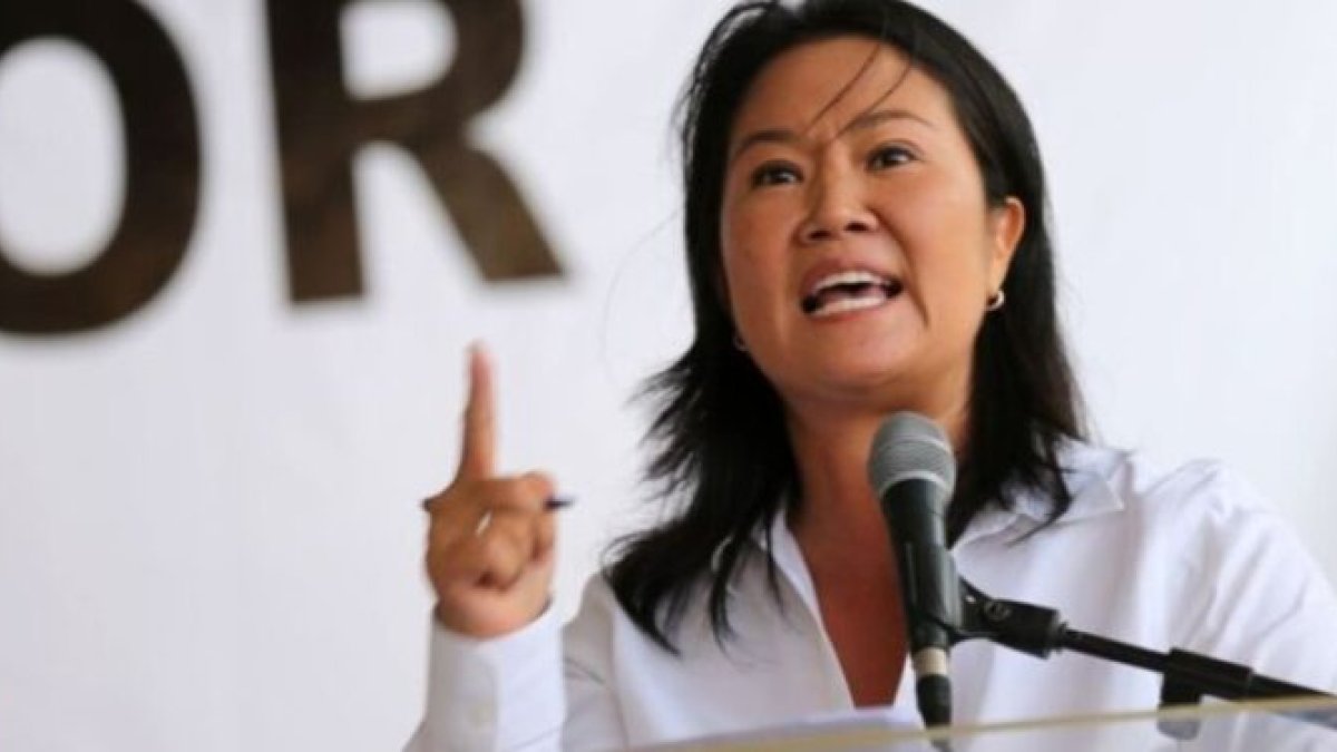 La candidata derechista mantiene sus argumentos de que le hicieron fraude en el balotaje