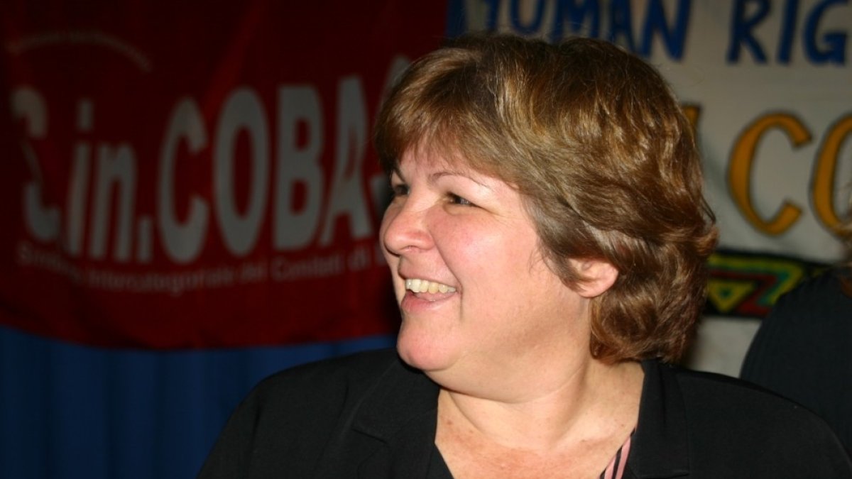 Aleida, la hija del famoso revolucionario Che Guevara, pide sancionar a manifestantes en Cuba.