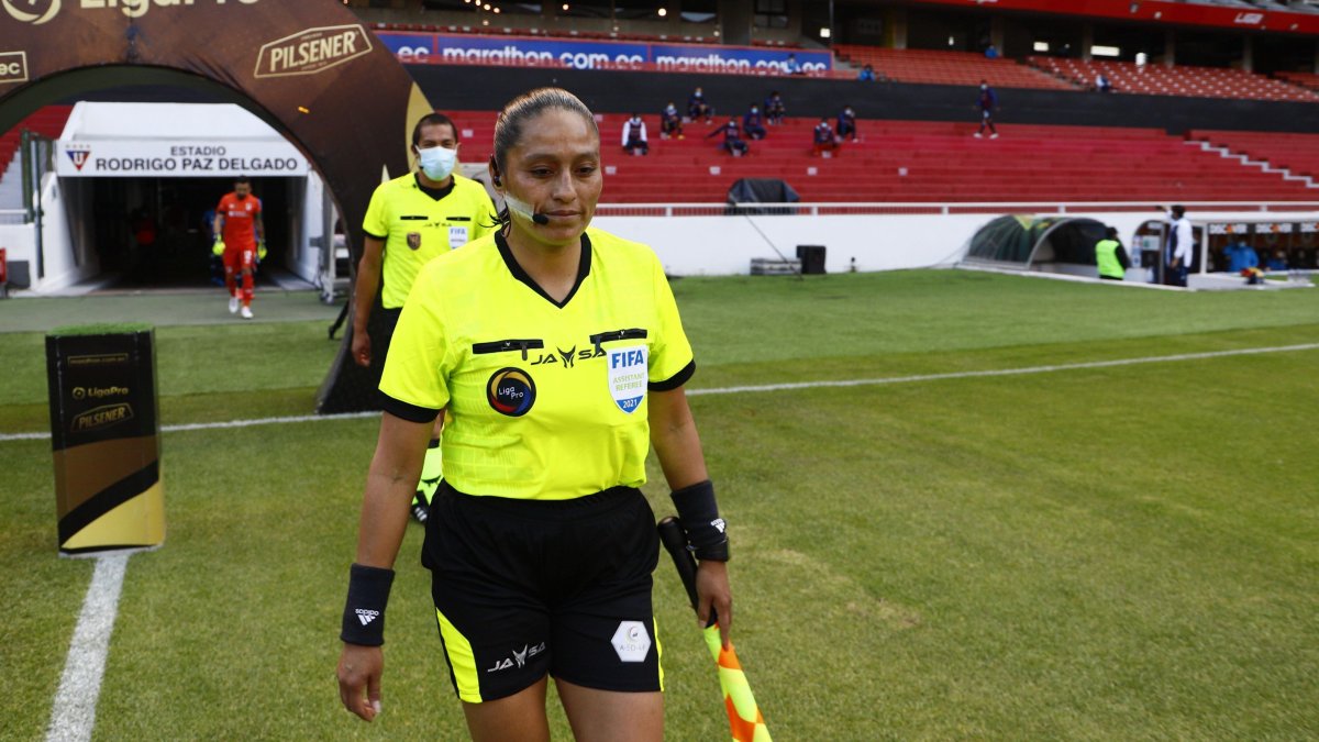 Mónica Amboya destaca por sus buenas actuaciones dentro y fuera del país.