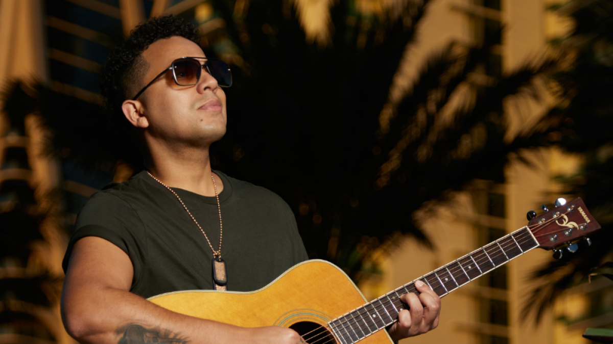 Felipe Peláez 45 años.