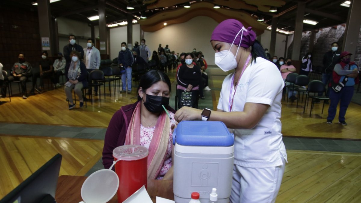 Jornadas. El centro de vacunación Casa Somos San Marcos es uno de los más usados por los migrantes.