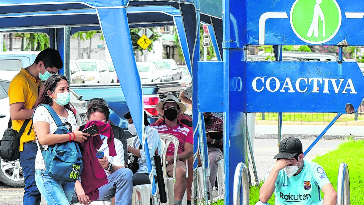 Coactivas. Usuarios reclaman que fueron notificados a estos procesos y aún no resuelven sus pedidos.