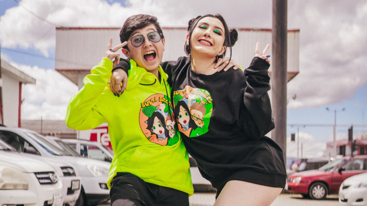 David y Kelly Bustamante son los Bustabrothers.