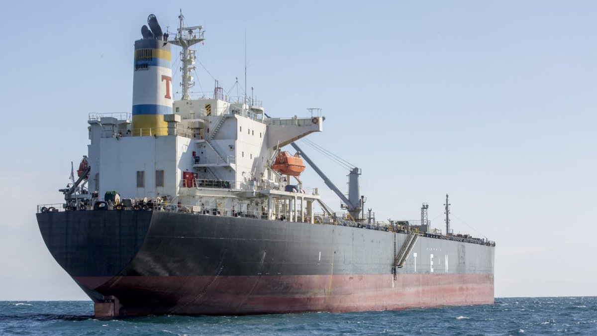 Los ingresos petroleros han mejorado debido al mayor precio del crudo en los mercados internacionales.