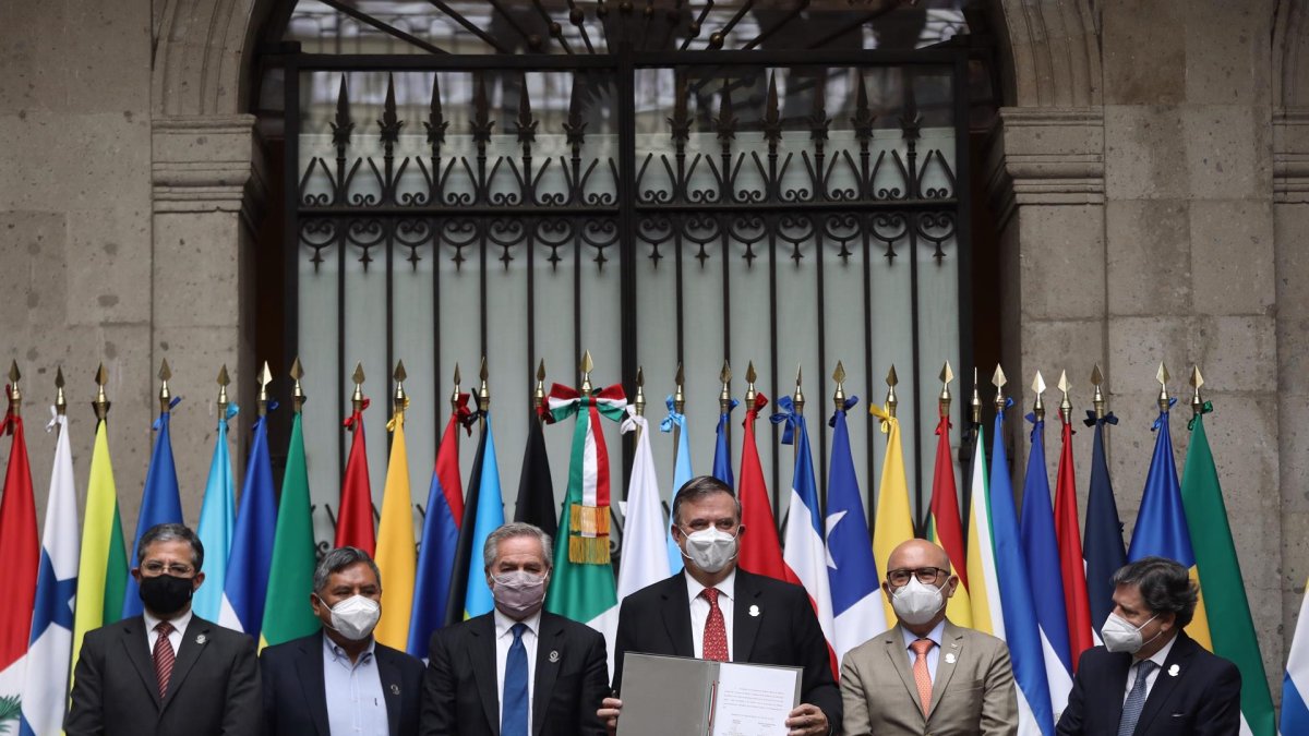 El Gobierno de México, que ostenta la presidencia temporal de la Celac desde 2020, ha liderado junto con Argentina, la reunión.