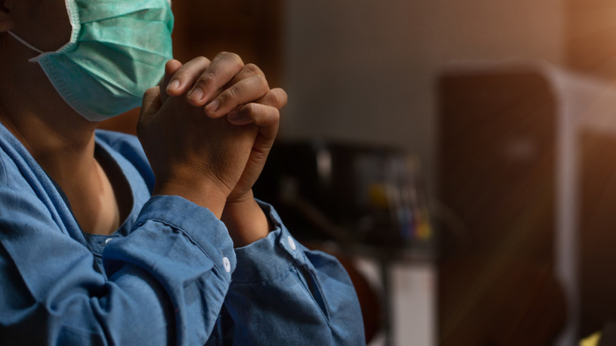 La variante delta (identificada originalmente en India) es dos veces más transmisible que el virus original que desató la pandemia.