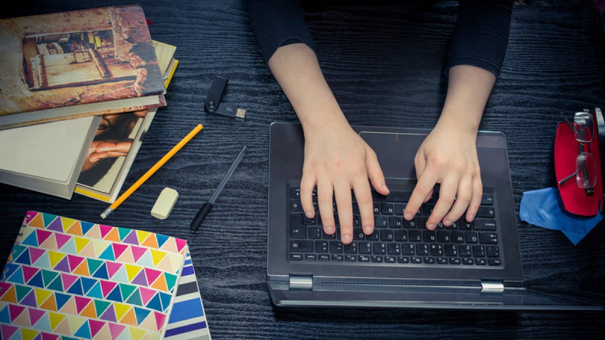 Referencial. Desde 2004, Ecuador ha sumado 308 becarios