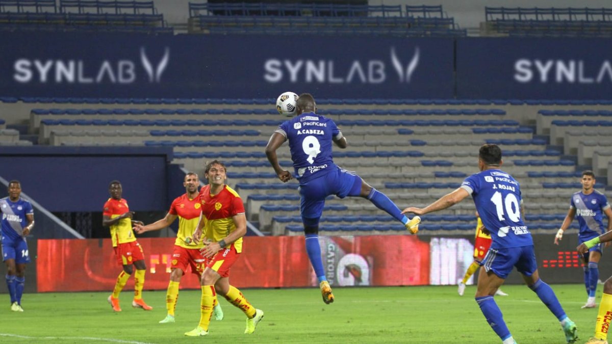Cabeza marcó el gol del 2-1 en el estadio Capwell.