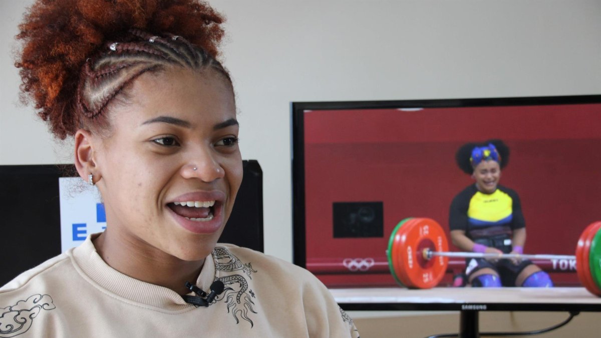 La pesista ecuatoriana Angie Palacios de apenas 20 años, dijo estar plenamente satisfecha con su diploma olímpico y que aspirará a la medalla en los Juegos de París, a donde quiere llegar en trío familiar con Neisi y con una tercera hermana.