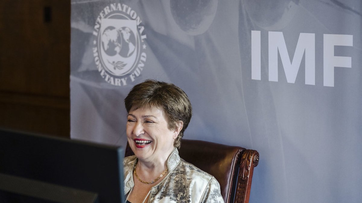 La directora del organismo, Kristalina Georgieva, aseguró que es una transferencia sin precedentes.