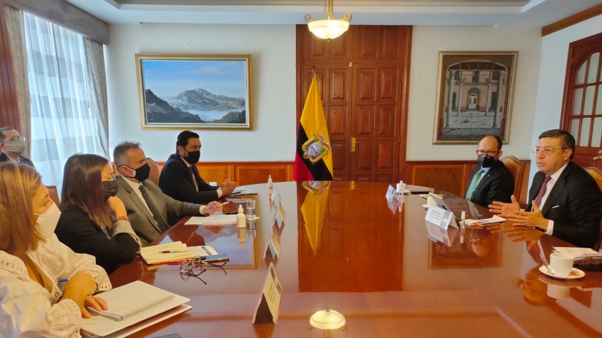 Transición, en la cita se detalló las acciones trabajadas en el último año.