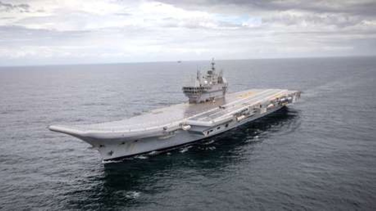 Foto referencial de buque de guerra