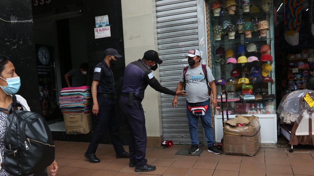 La alcaldesa indicó que la bahía será resguardada por personal metropolitano recién graduado.