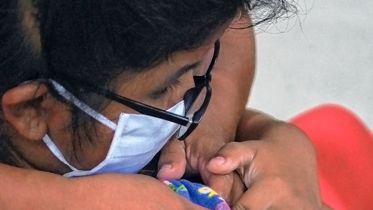 Desde el 21 de julio pasado, Salud vacuna a la población desde 12 años con factores de riesgo.