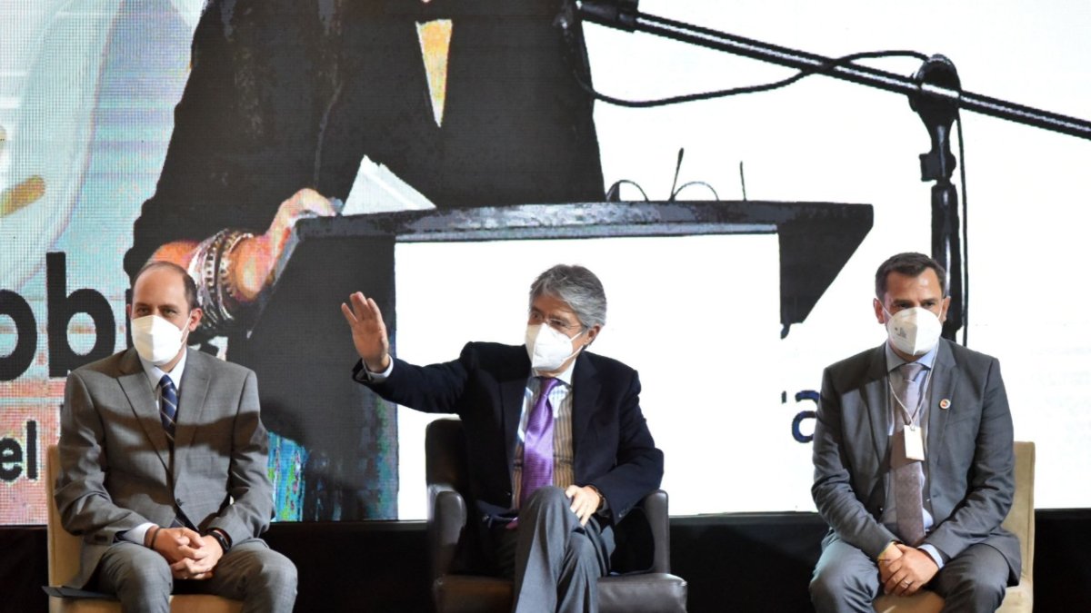 En una entrevista ayer con el canal colombiano NTN24 el presidente Lasso dijo que mantiene su mano extendida y que si los indígenas van a Carondelet, los recibirá.