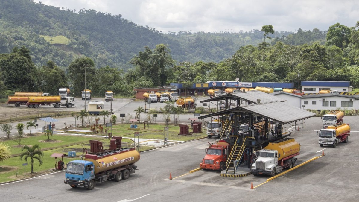 El mayor precio del petróleo ha impactado en el costo de los combustibles en 2021