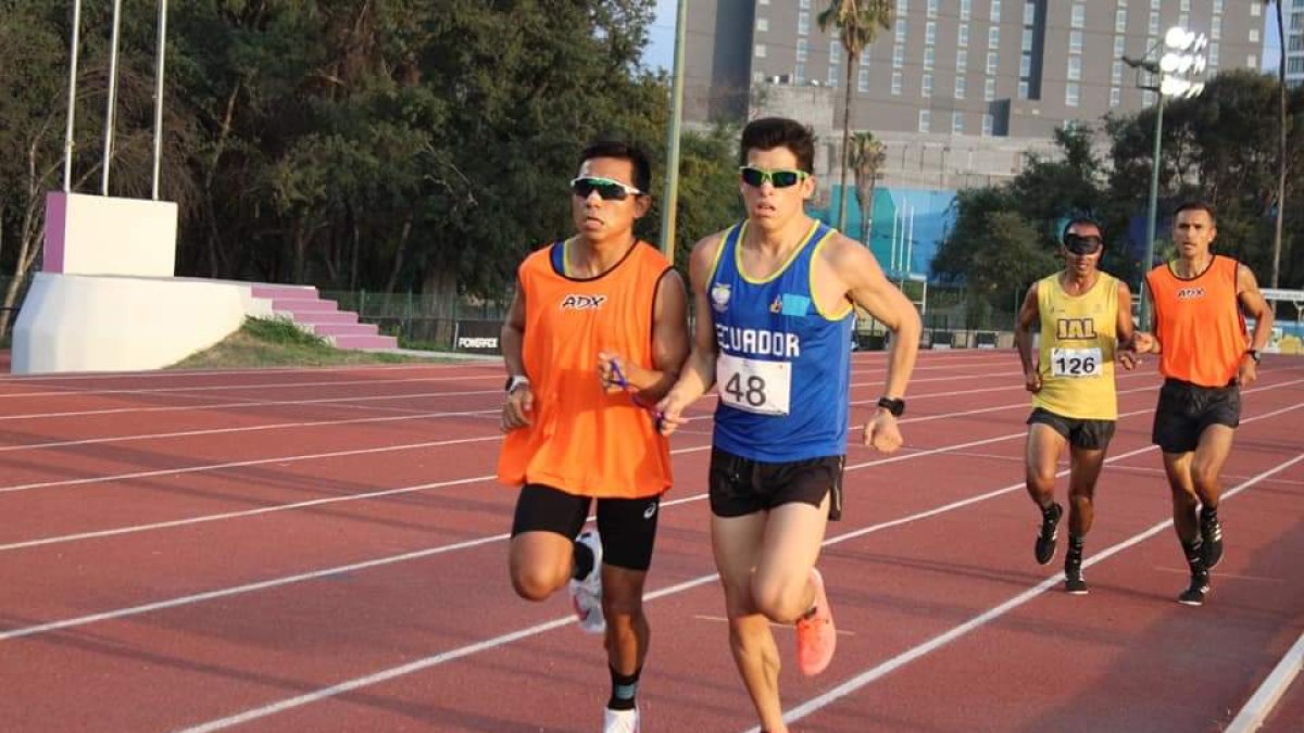 Darwin Castro y Sebastián Rosero, quienes lograron diploma olímpico en Río 2016.