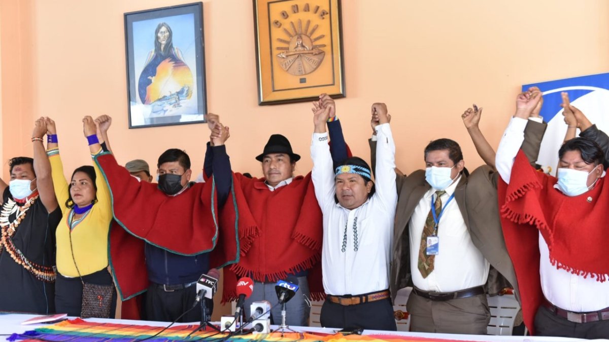Reunión. Tras el anuncio, los dirigentes mantuvieron una reunión, a puerta cerrada, para tomar resoluciones.