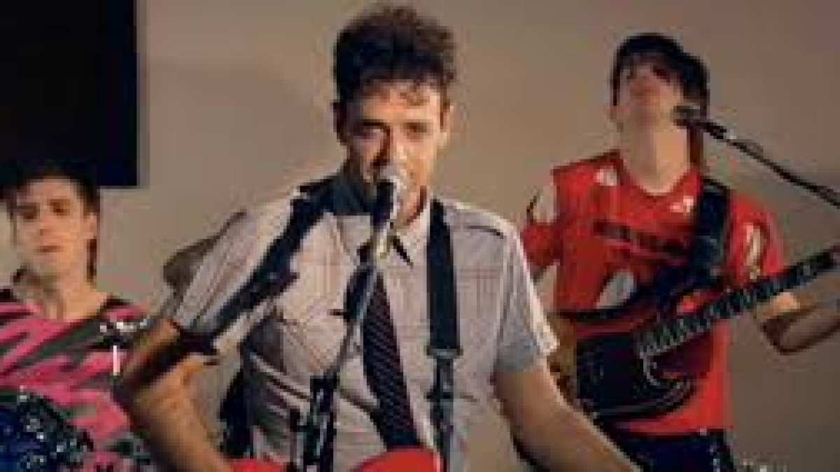 Gustavo en una imagen del material inédito que hoy fue lanzado.