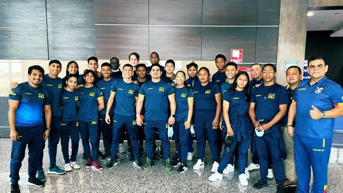 El grupo de juniors y cadetes tricolores totalizan 19 judocas para los torneos.