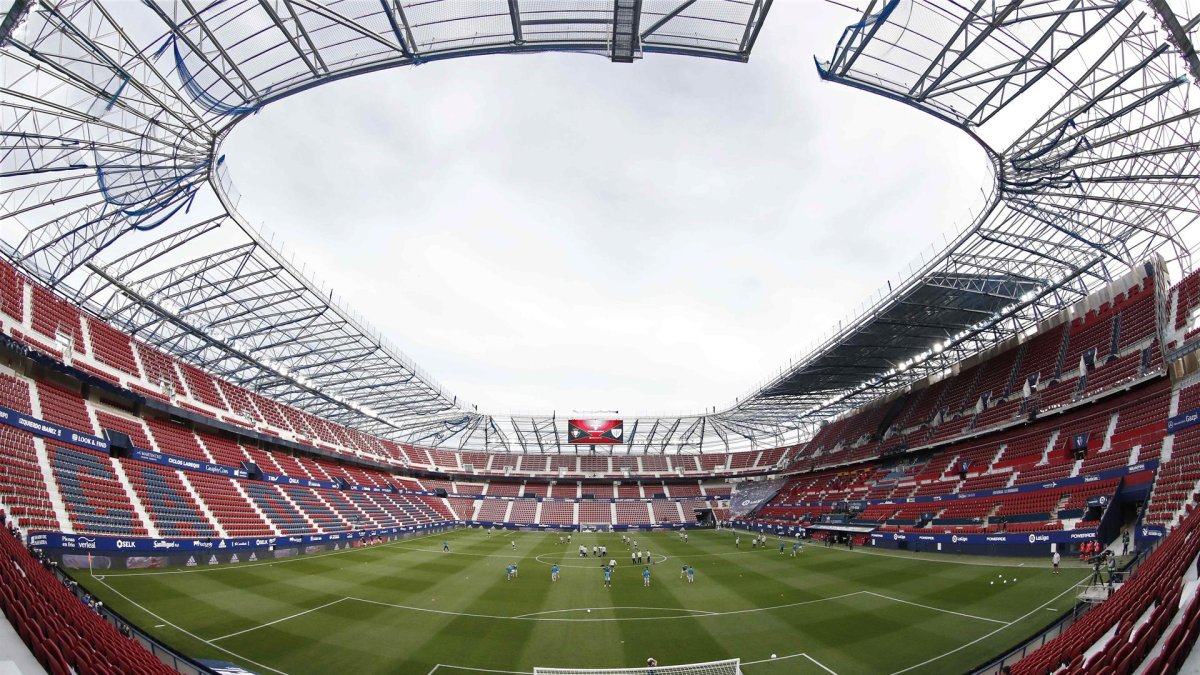 Imagen del estadio de El Sadar de Pamplona sin público.