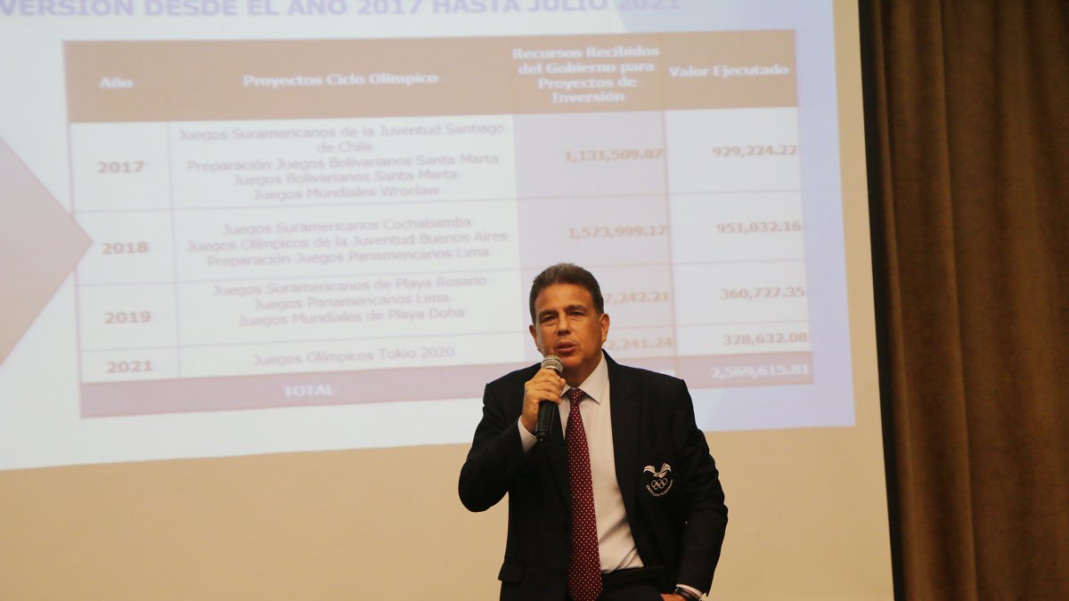 El presidente del Comité Olímpico Ecuatoriano, Augusto Morán, hizo ayer su primera aparición tras los Juegos Olímpicos.