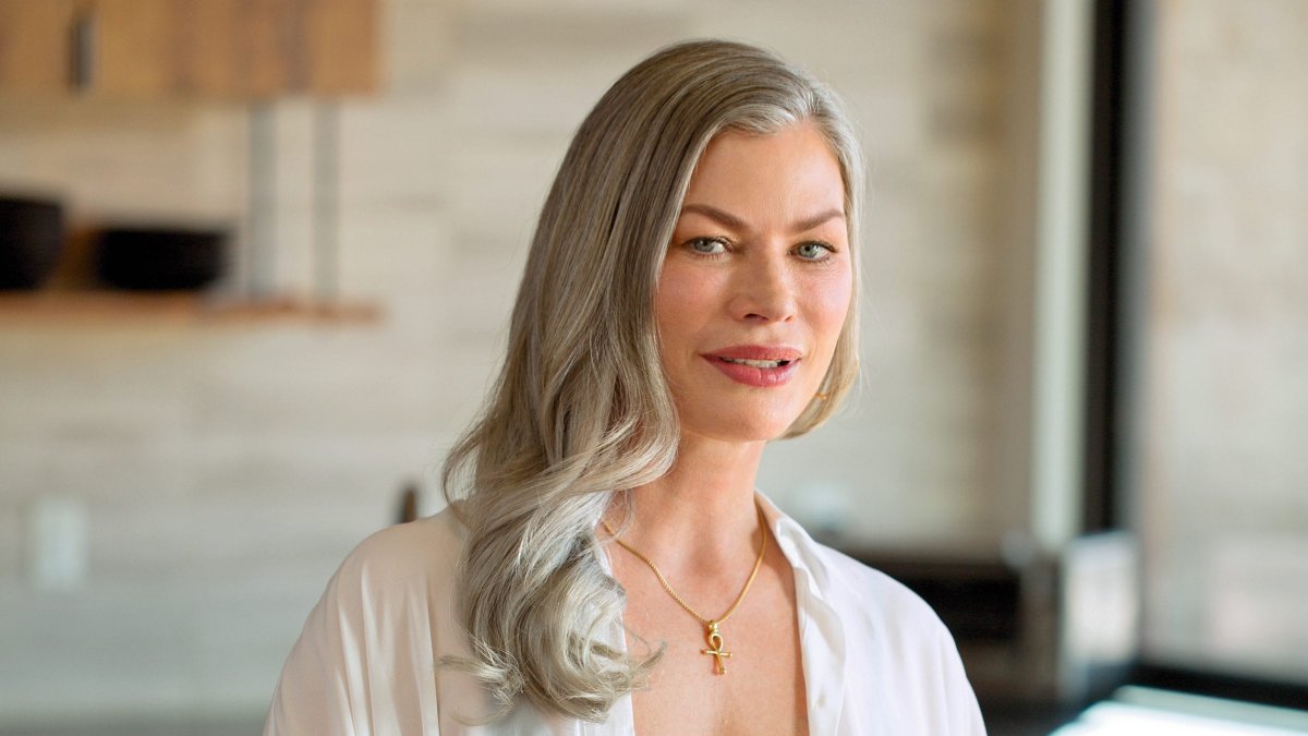 Carré Otis  (52) afirma que fue violada en Europa por Gerald Marie cuando tenía 17 años.