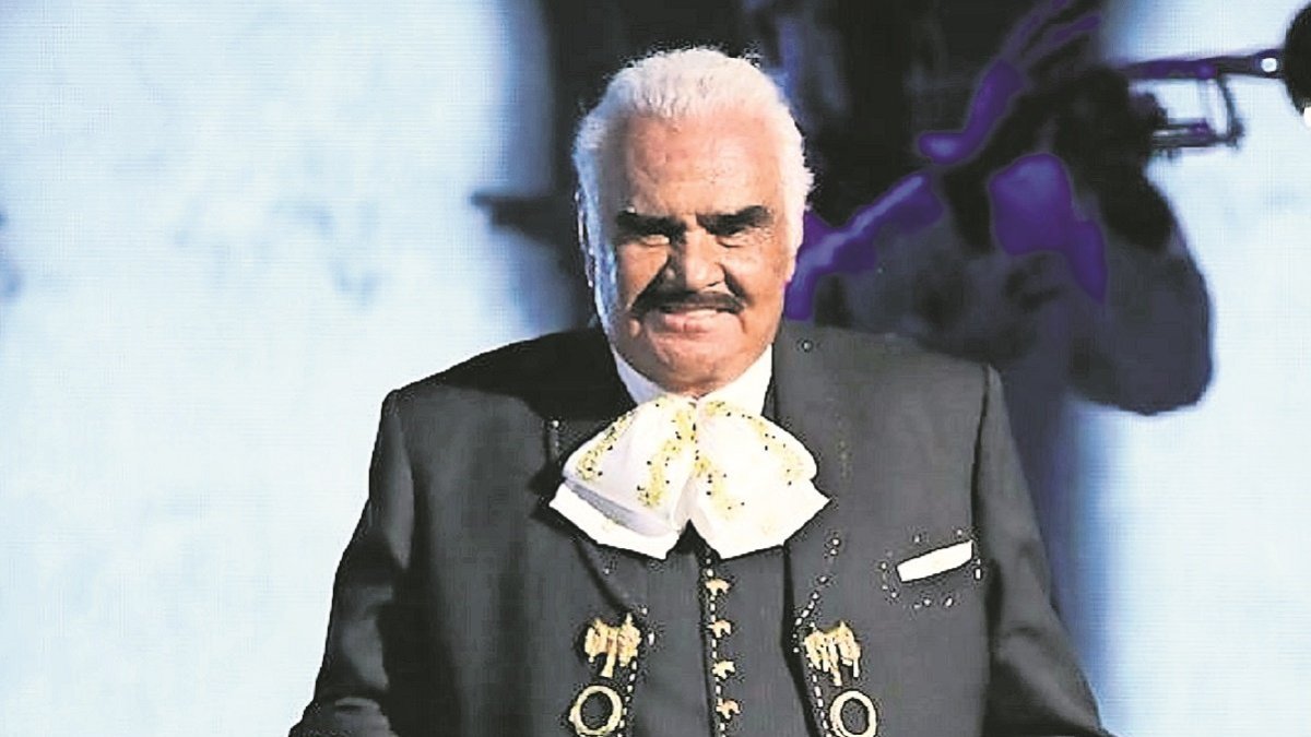 Vicente Ferández es uno de las últimas leyendas vivientes de la música ranchera.