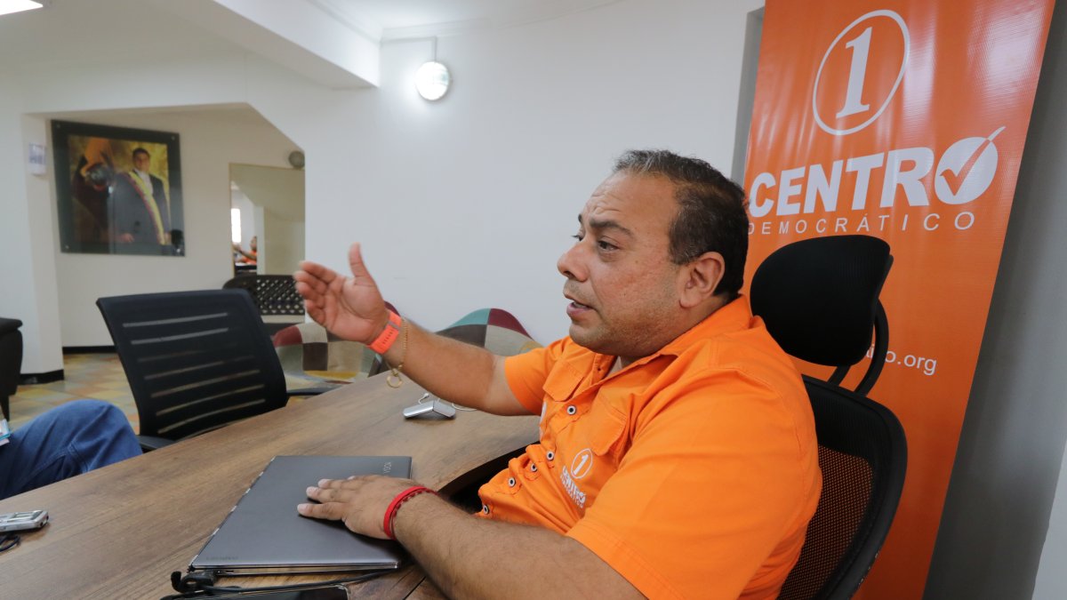 Enrique Menoscal es el director ejecutivo del movimiento Centro Democrático.