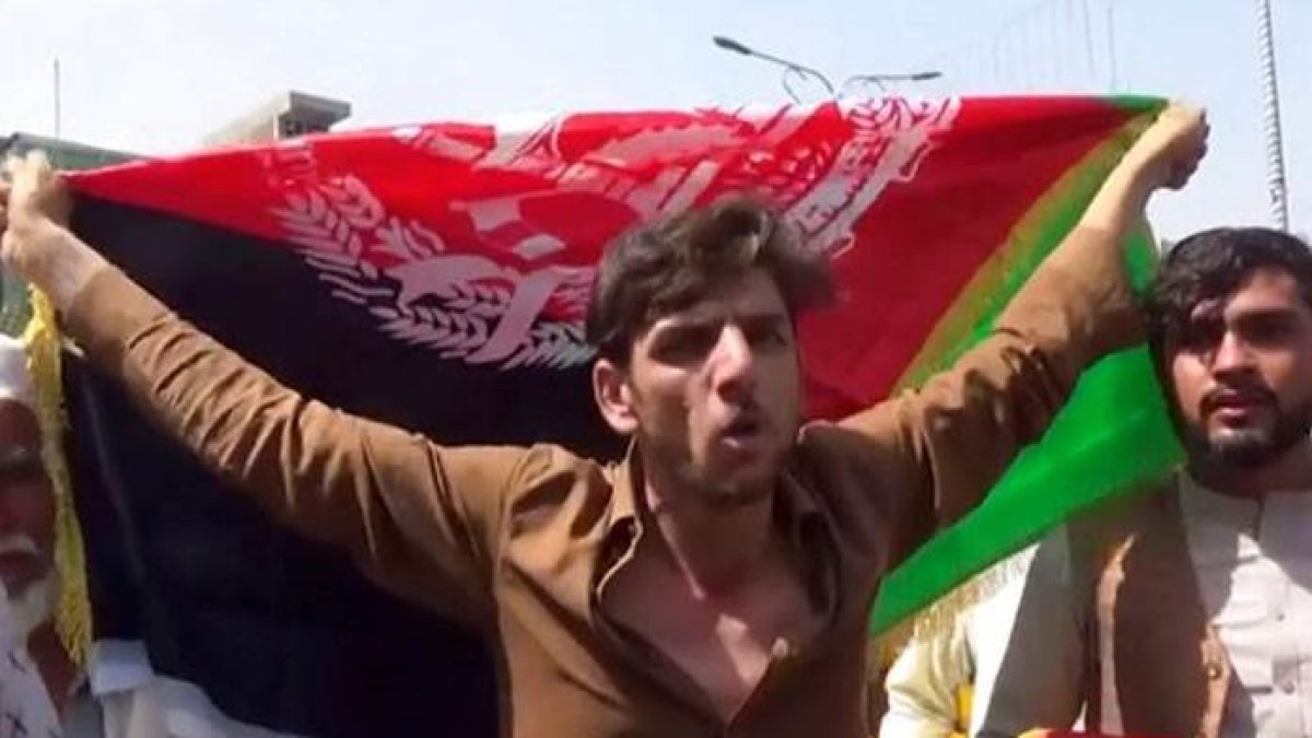 Protesta de talibanes.