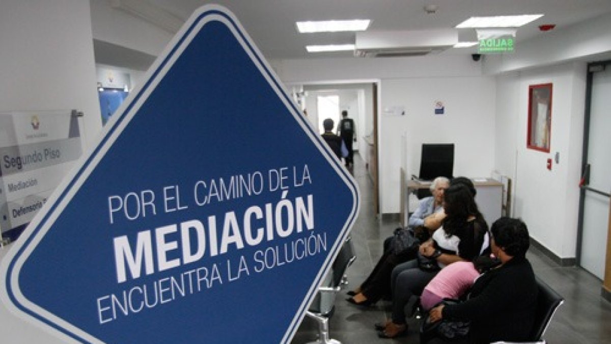 Justicia. En los centros de mediación, las partes buscan, de forma voluntaria, resolver un conflicto.