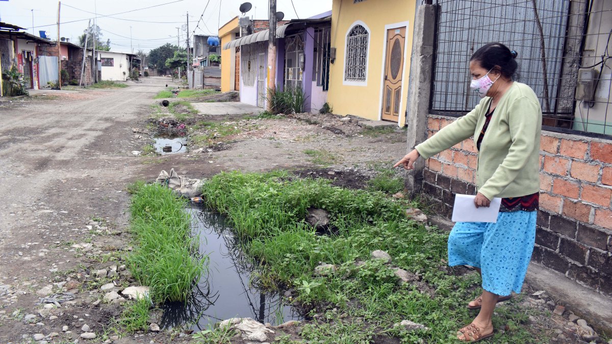 Situación. Los moradores de la ciudadela aseguran que este problema se registra hace unos 15 años, y también responsabilizan a otros vecinos.