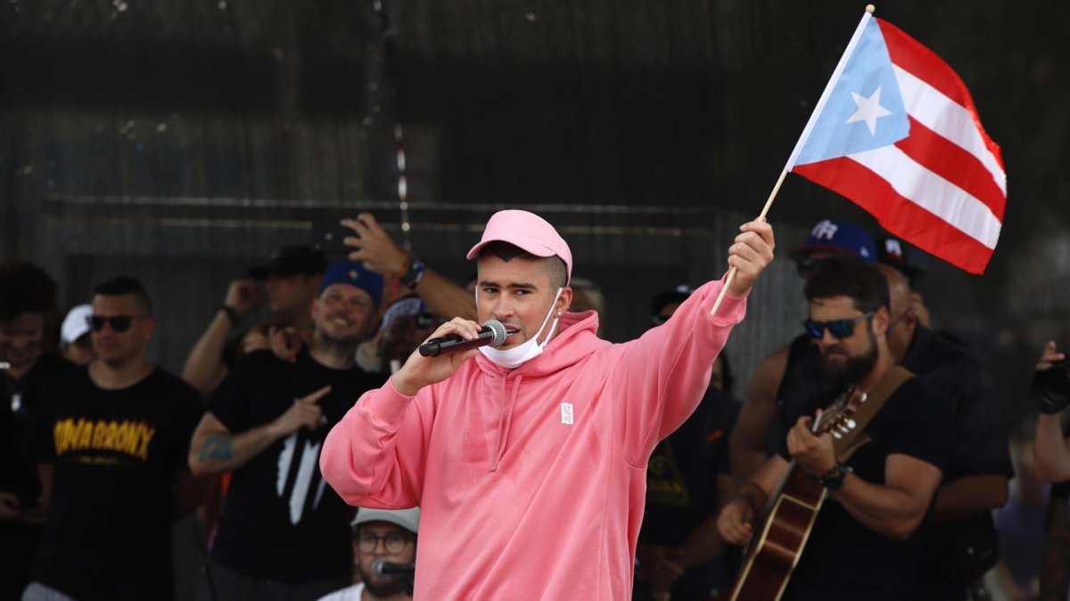 En la imagen un registro del cantante puertorriqueño Bad Bunny, en San Juan (Puerto Rico).