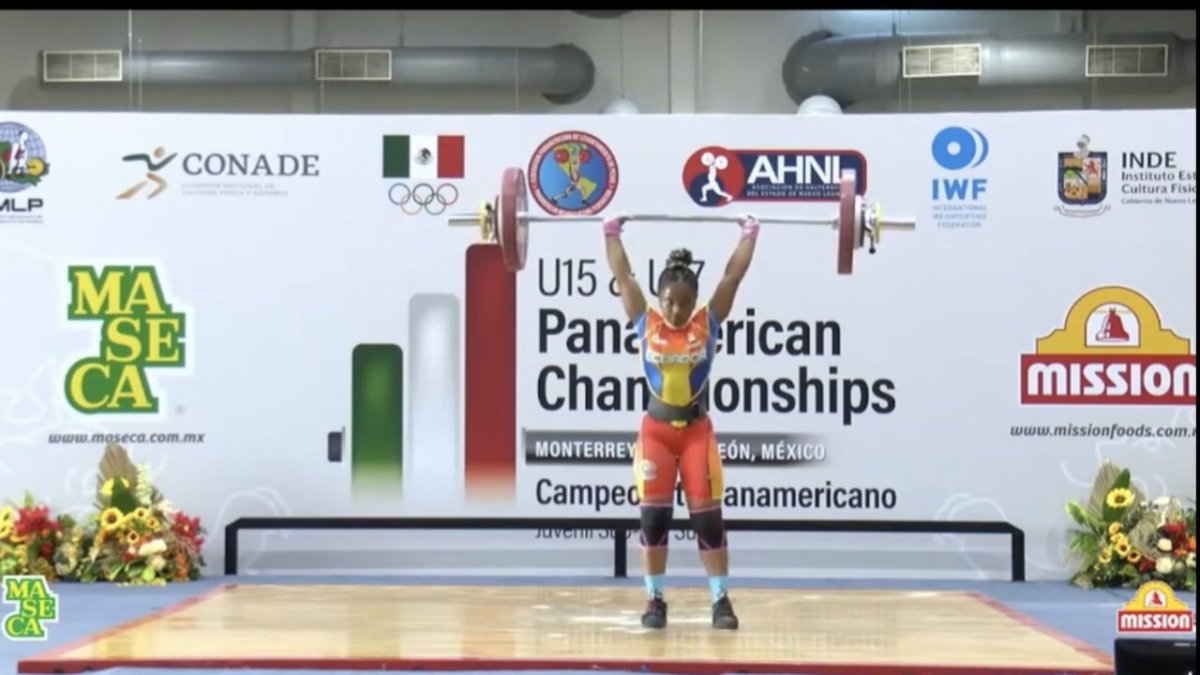 Jéssica Palacios ganó tres medallas de oro en la categoría sub-15, una de plata y otra de bronce en la sub-17