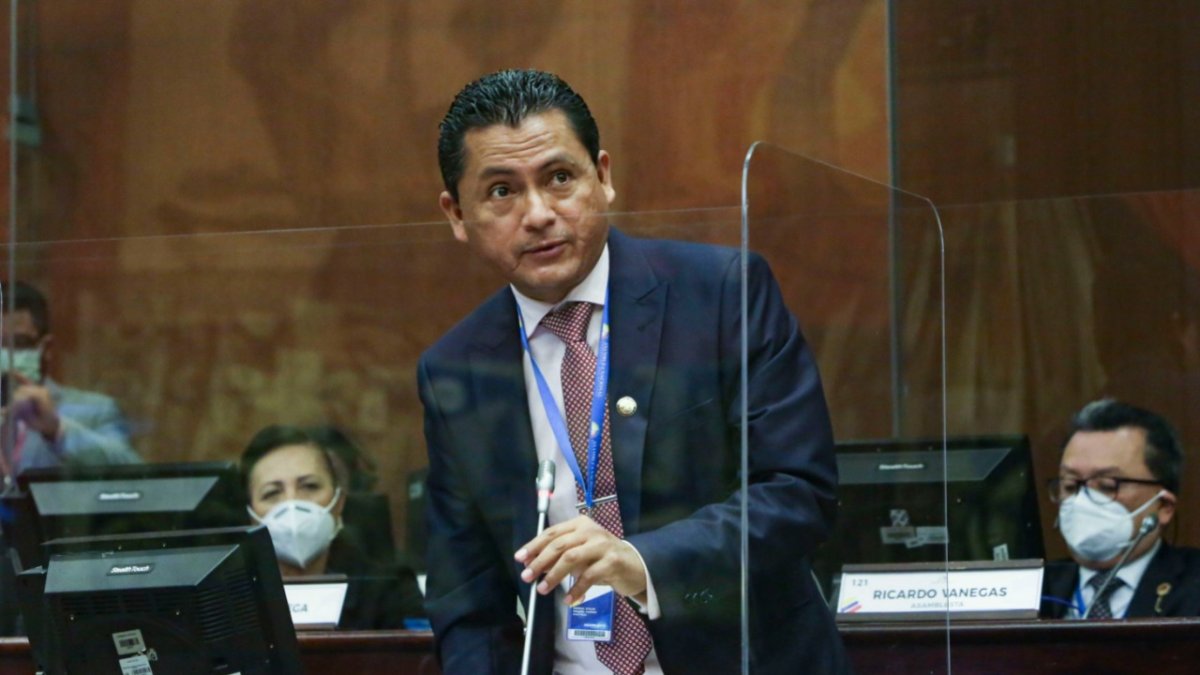 Reacción. El asambleísta por Pachakutik Darwin Pereira rechaza que se le pretenda relacionar con este caso.