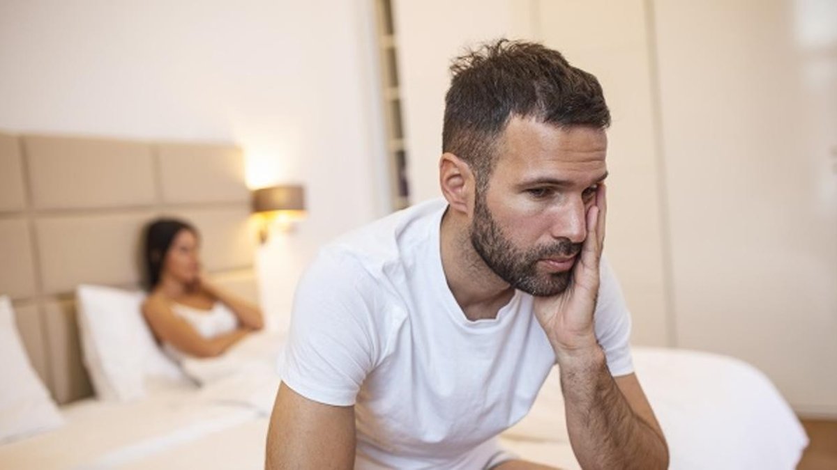 El estrés, fumar y ciertas afecciones de salud, pueden evitar que el hombre tenga una buena relación sexual