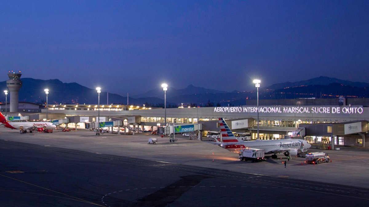 Función. Quiport administra la terminal aérea de la capital.