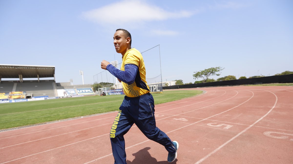 Bryan Maldonado pide una oportunidad a las autoridades para volver a competir.