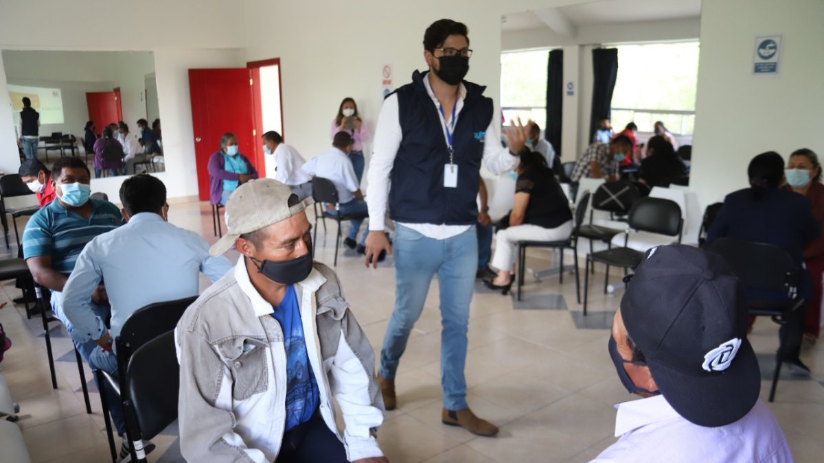 Quito. Los dirigentes reciben charlas sobre manejo de emociones. Ellos cuentan que en los barrios hay jóvenes con depresión