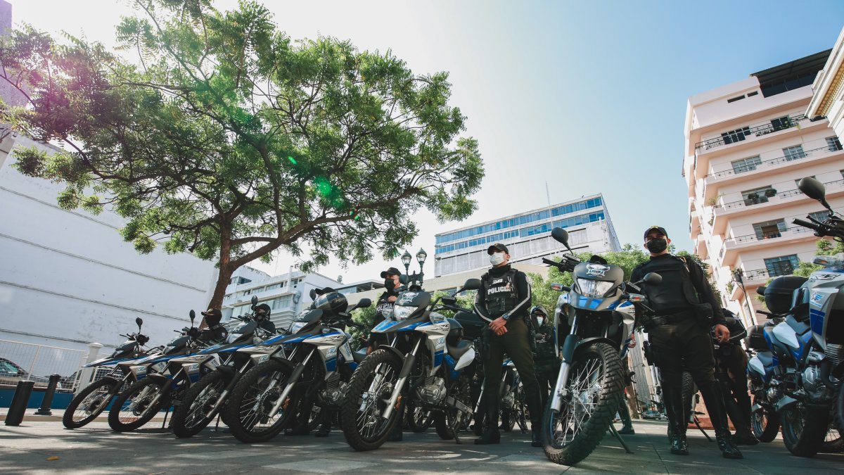 Hecho. Un total de 55 motocicletas fueron entregadas a la Policía