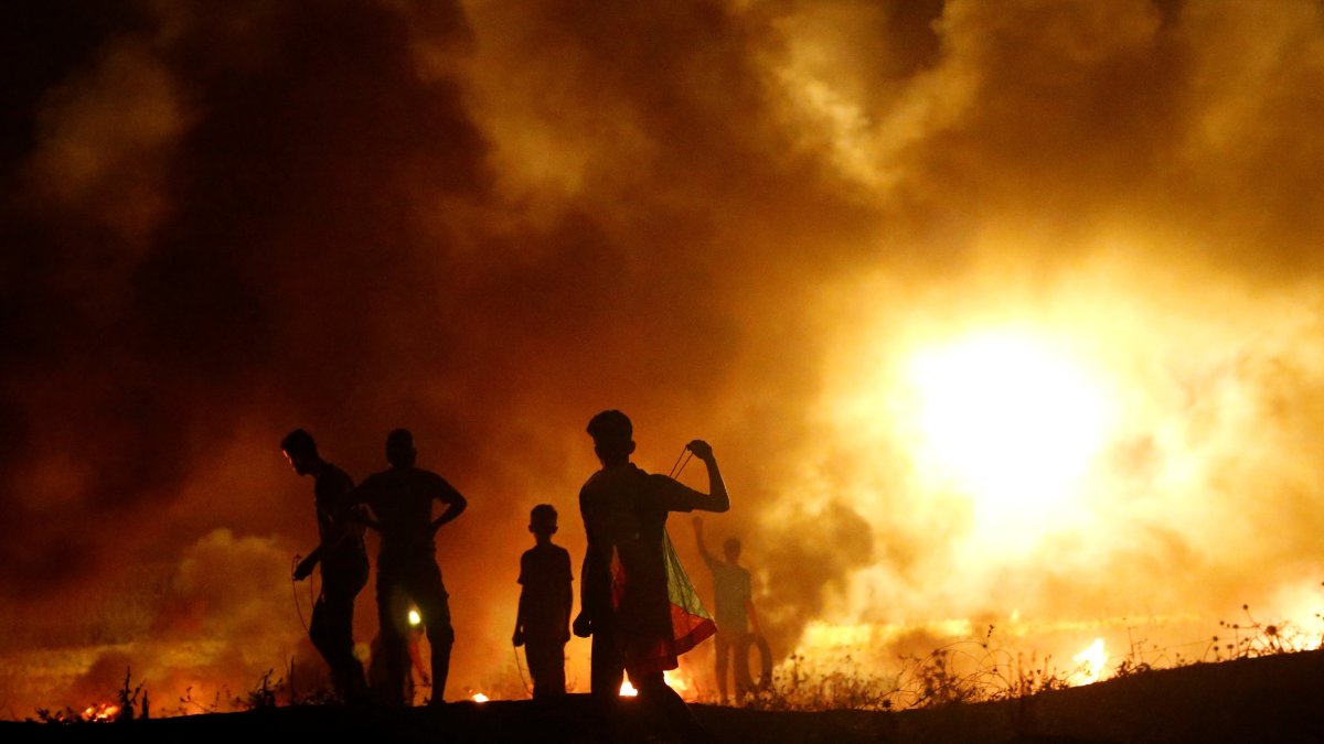 Catar pacta entregar ayuda económica a Gaza con luz verde de Israel y Hamás.