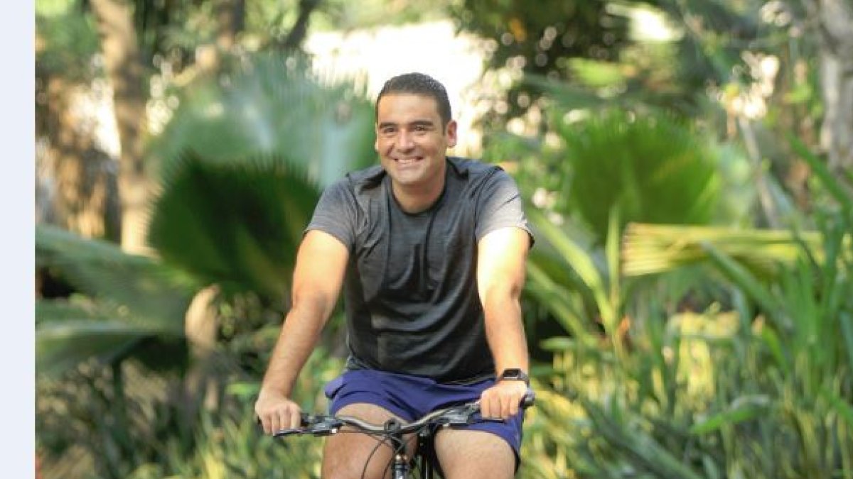 Juan José Yúñez es el ejecutor de la ciclovía en la avenida Samborondón.