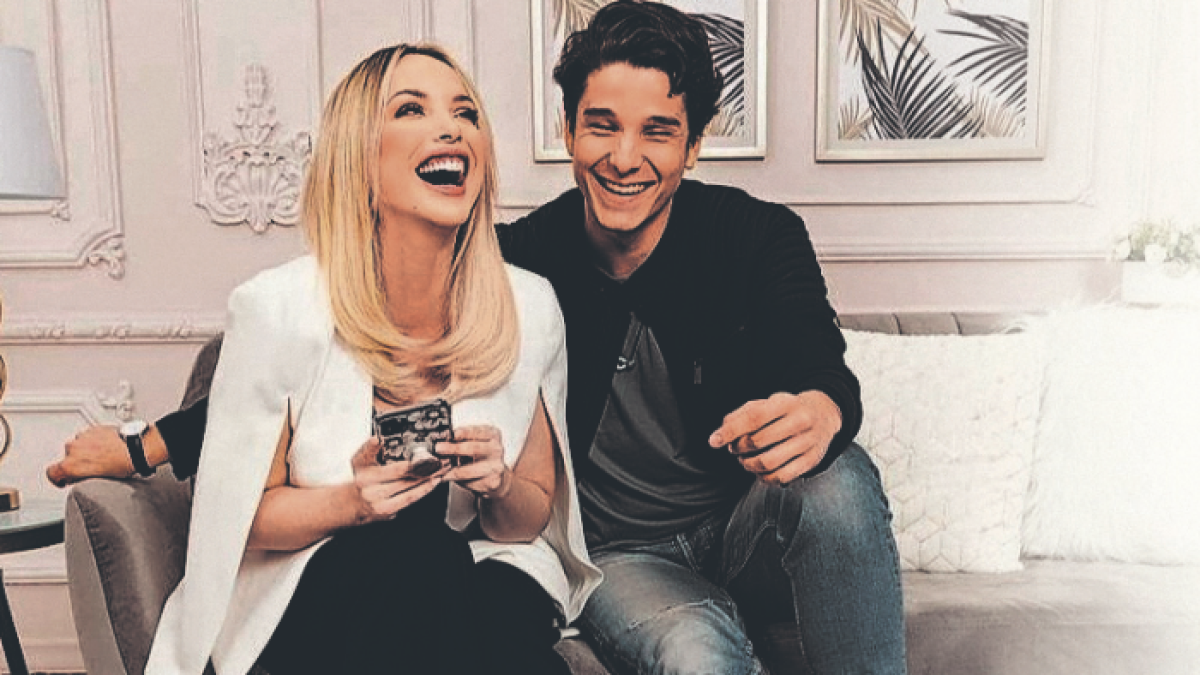 Diego Chiang hace de pareja de Érika Vélez en una serie que se transmite por TC.