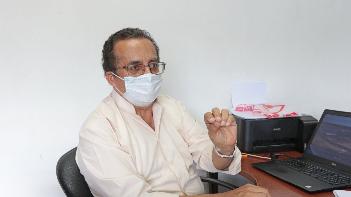 Director de Ambiente de la Prefectura. Biólogo de profesión. Trabajó en el Municipio de Guayaquil.