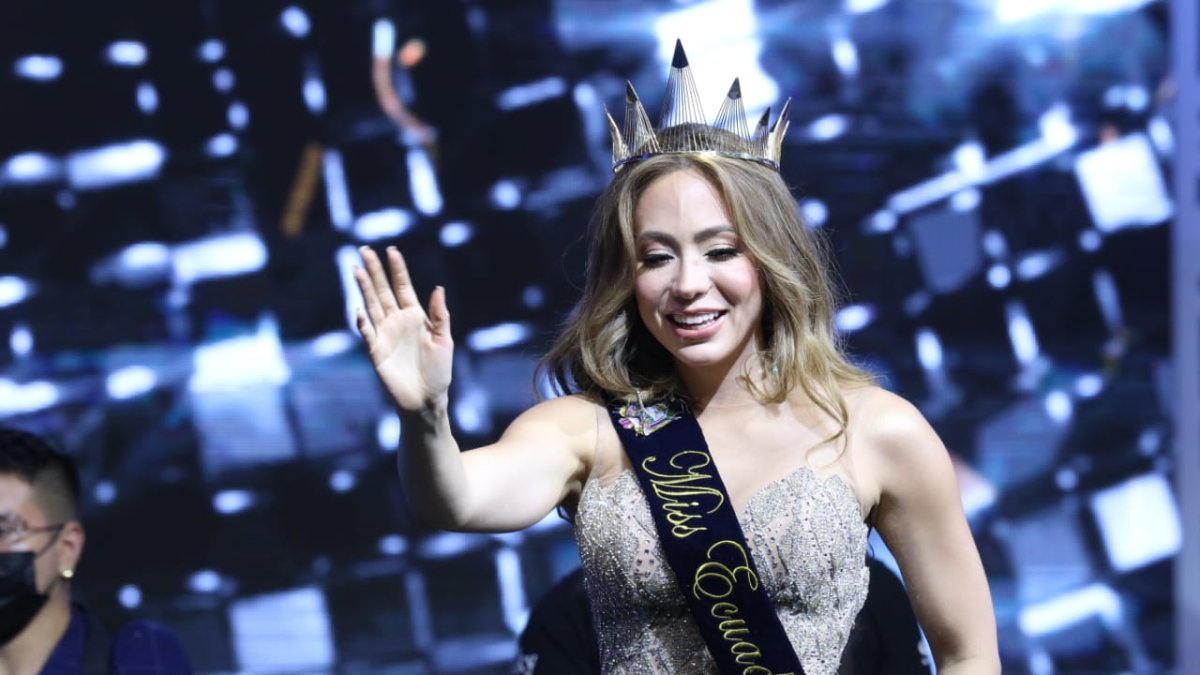 La corona se la llevó Susy Sacoto.