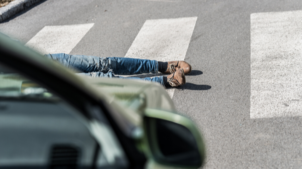 El grupo caminaba por la carretera cuando fueron embestidos por el conductor en estado de embriaguez