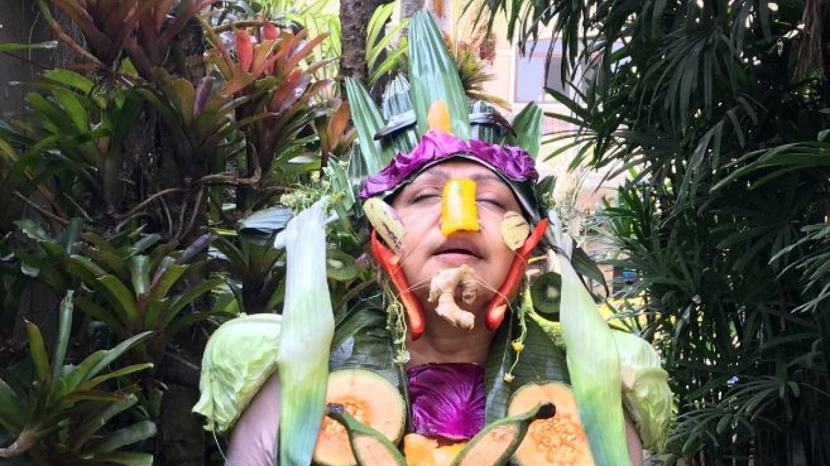 Hasta las frutas fueron aprovechadas para el concurso 'Figurinas de verdad'.