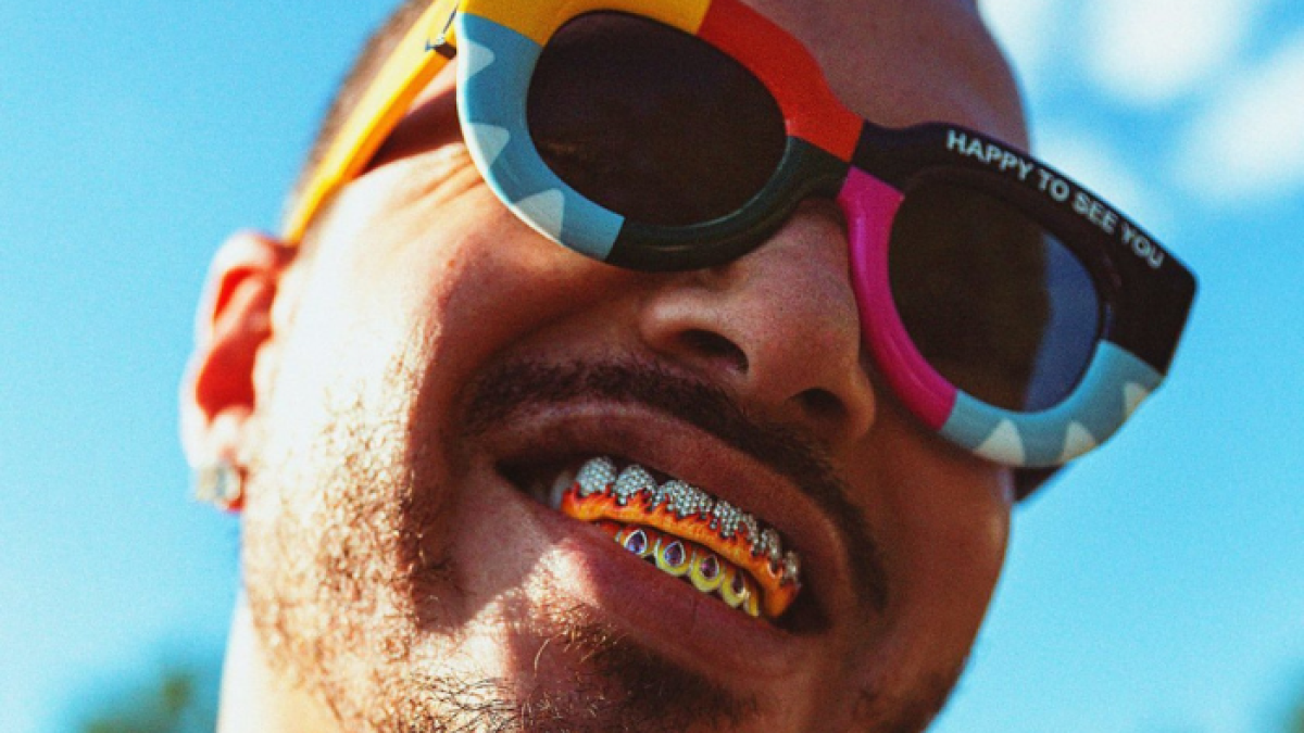 El colombiano presenta un disco íntimo que gira en torno a sí mismo.