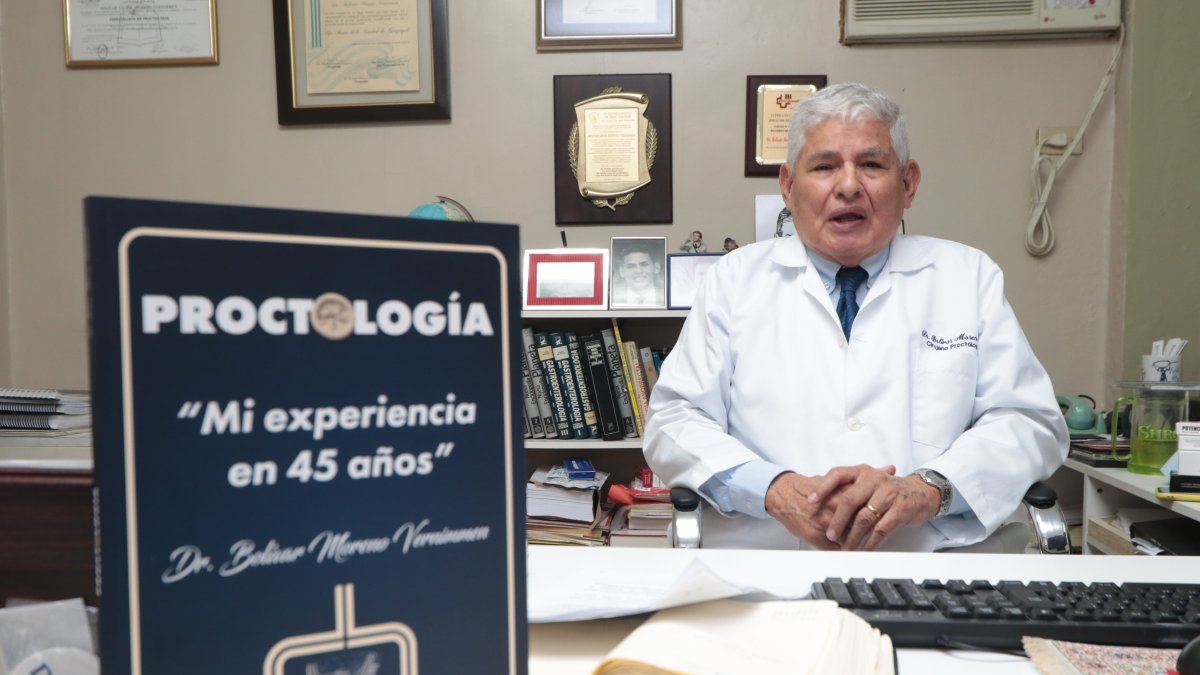 Trayectoria. El médico Bolívar Moreno lanza hoy la obra de su legado.