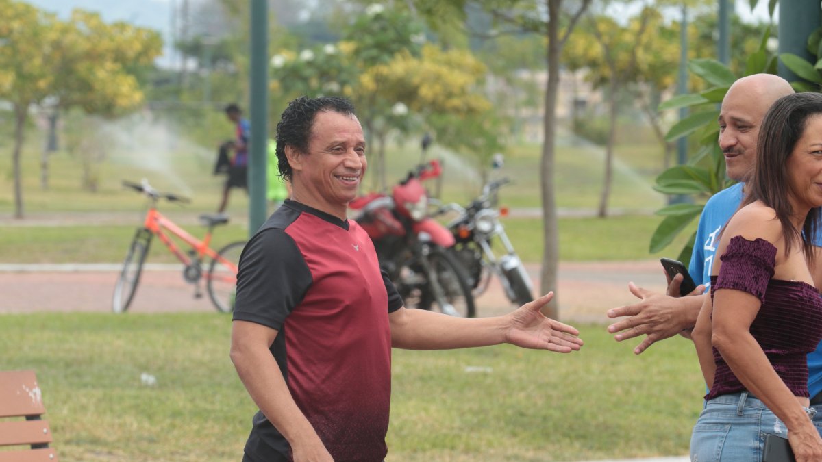 El Pipa De Ávila jugó también en el Barcelona de Guayaquil y con frecuencia venía al país para jugar partidos de exglorias.